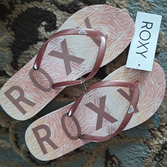 6x*Host Pick*Roxy adorable flip flop sandals - Picture 3 of 16